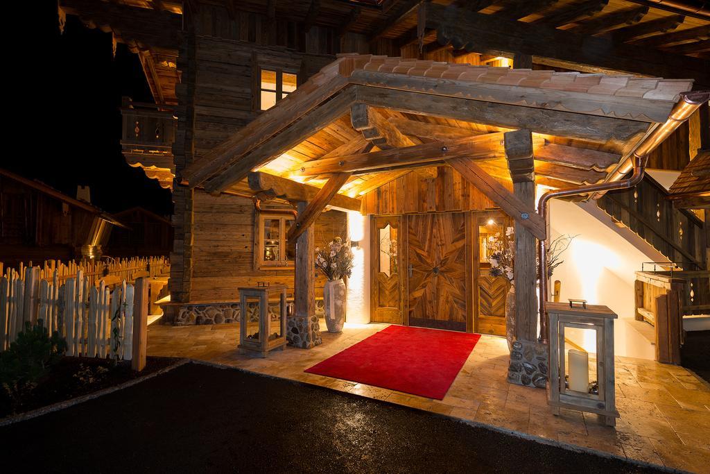 Chaletdorf Auszeit Huttschlag Bilik gambar