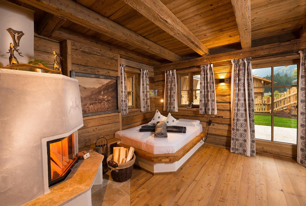 Chaletdorf Auszeit Huttschlag Bilik gambar